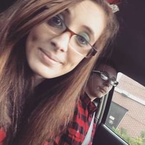 Meet your Posher, Anna